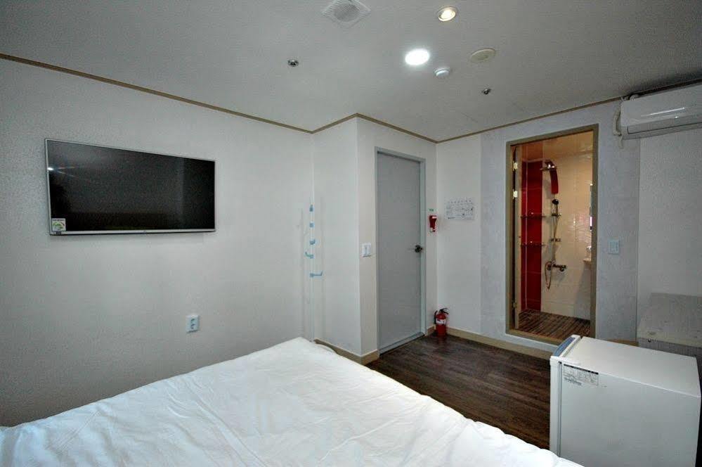 Eel Guesthouse Seul Zewnętrze zdjęcie